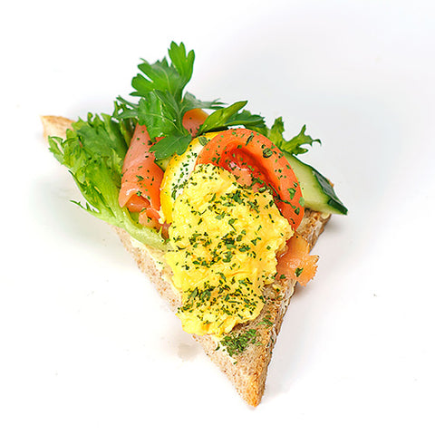 Røkt laks og eggerøre